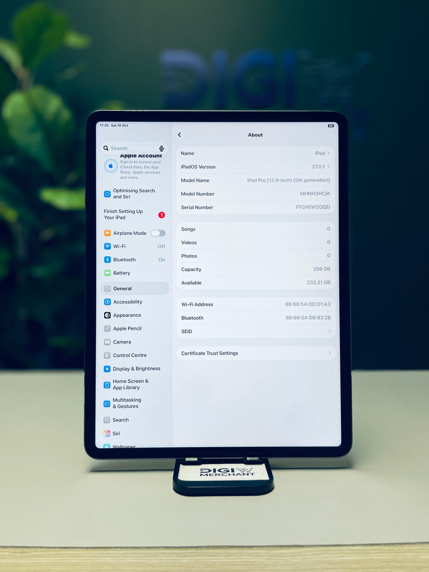 iPad Pro 12.9-inch M1 | Wi-Fi | 256gb - Space Grey (Pre-owned | Pristine)