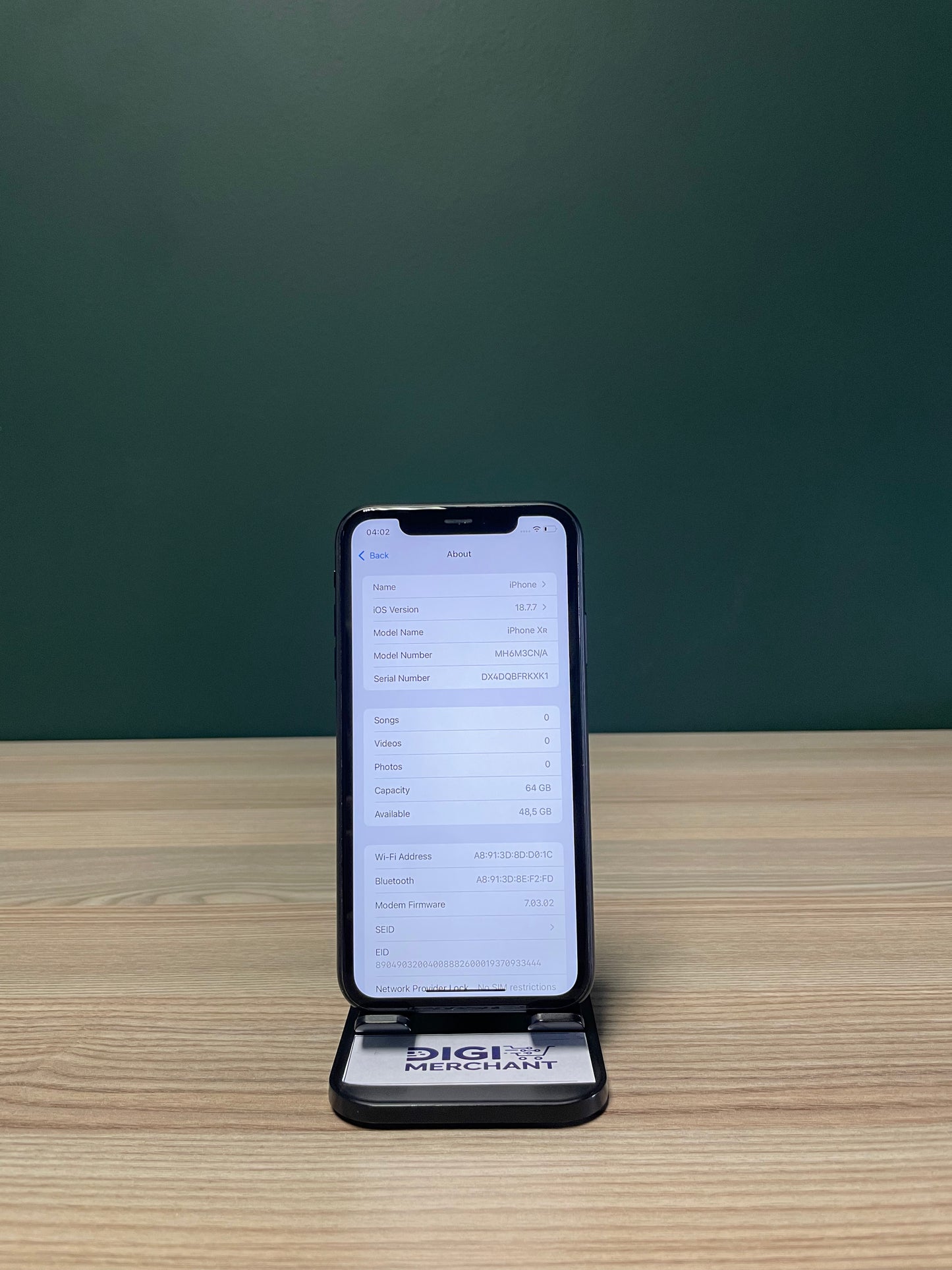 iPhone XR 64GB - Black (Pre-owned | B-Grade)