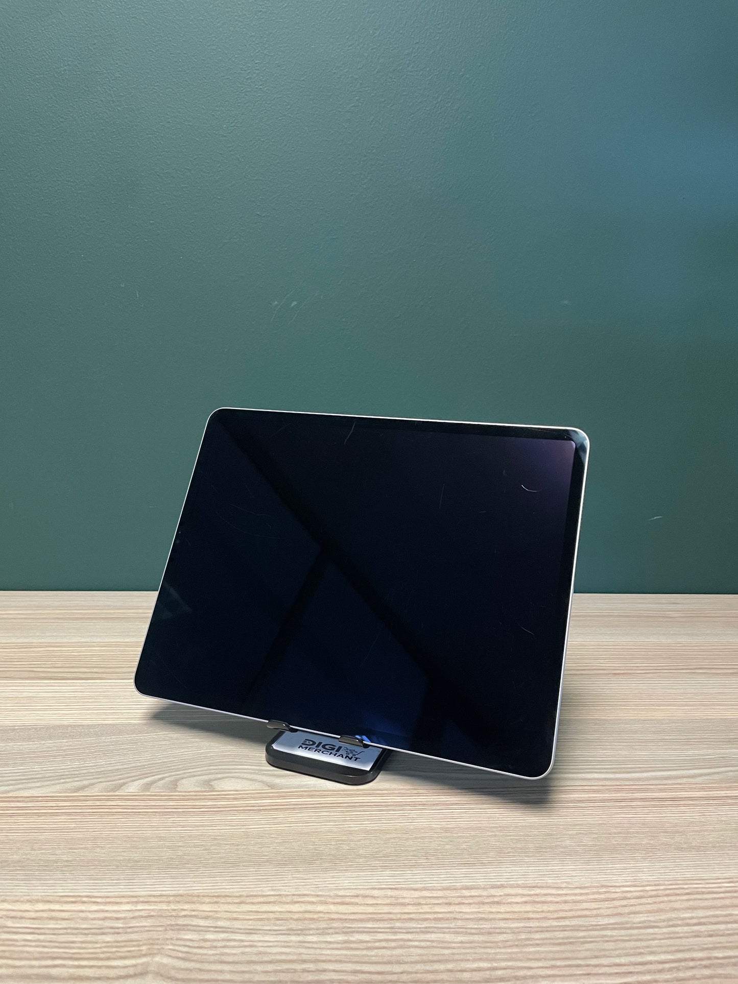 iPad Pro 12.9-inch M2 | Wi-Fi | 128gb - Space Grey (Pre-owned | B-Grade)