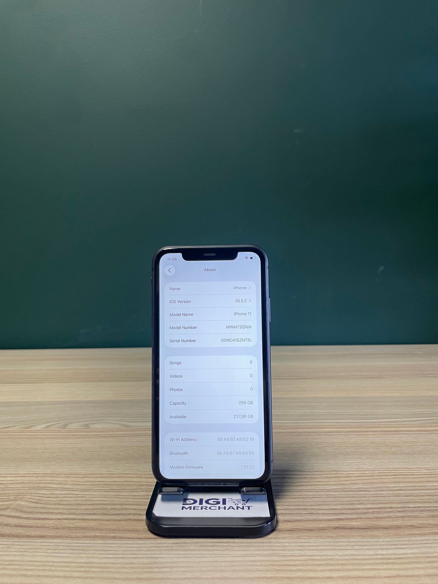 iPhone 11 256GB - Black (Pre-owned | B-Grade)