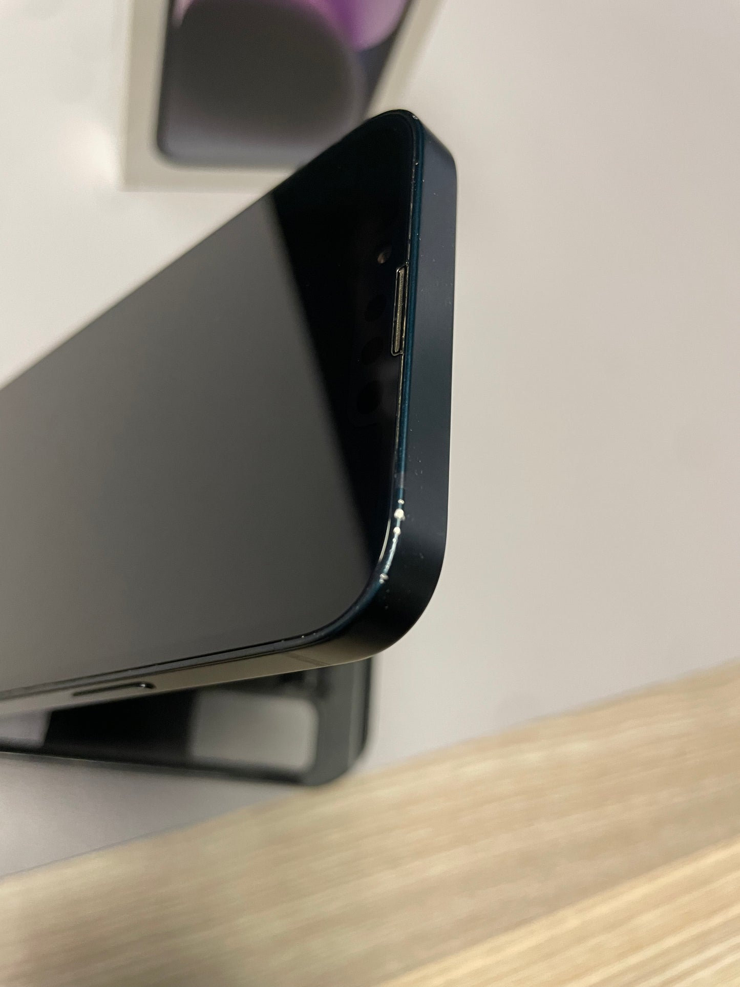 Apple iPhone 14 128GB - Midnight (Pre-owned | B-Grade)