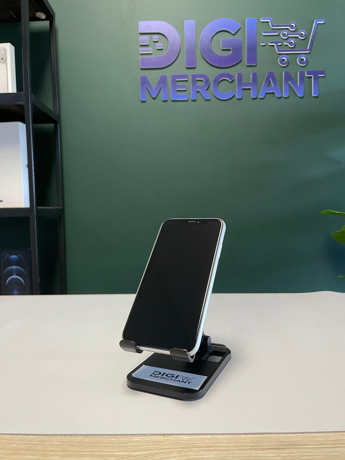 iPhone XR 64GB - White (Pre-owned | A-Grade Pristine)