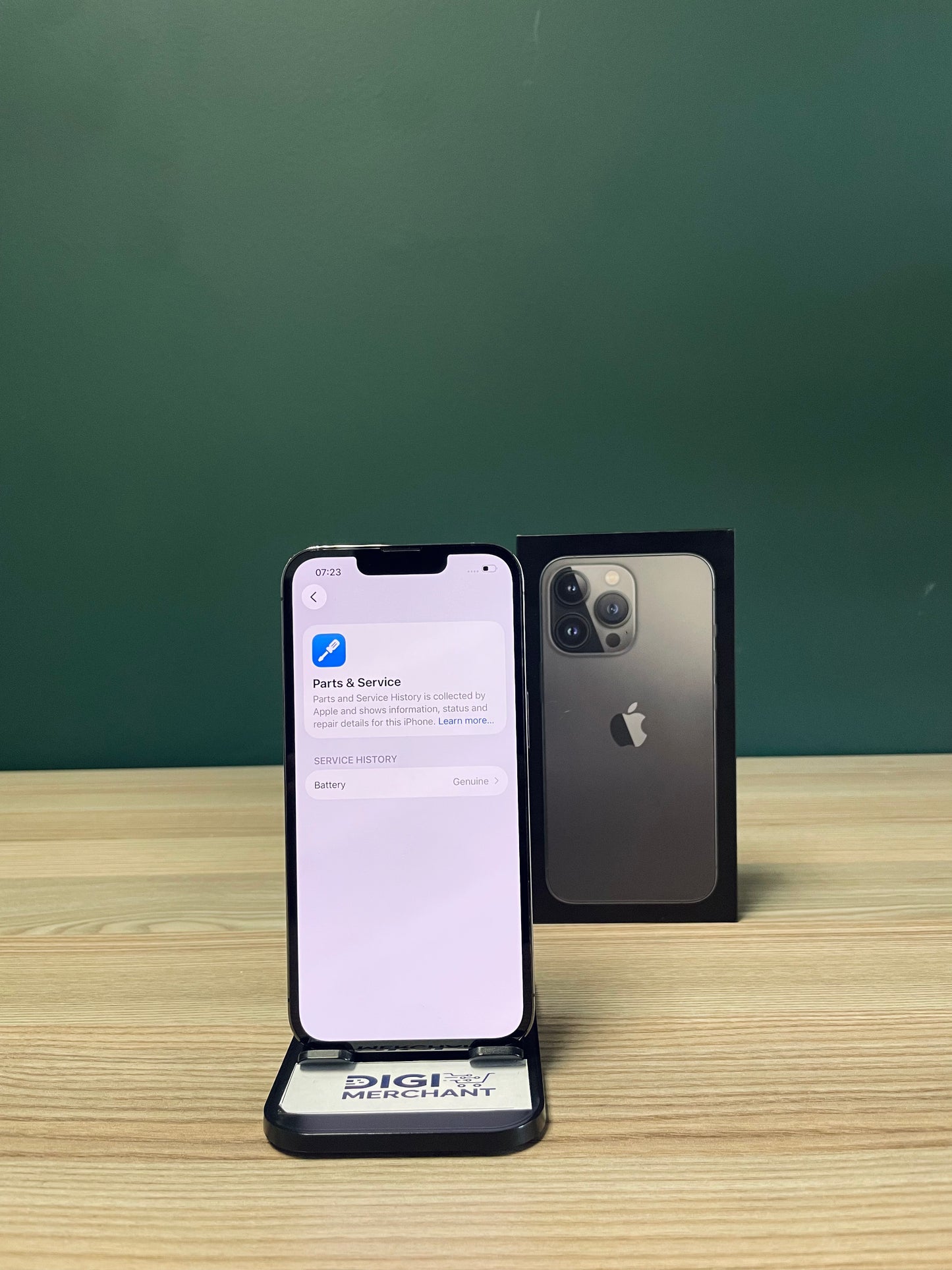 iPhone 13 Pro 256GB - Graphite (Pre-owned | C-Grade)