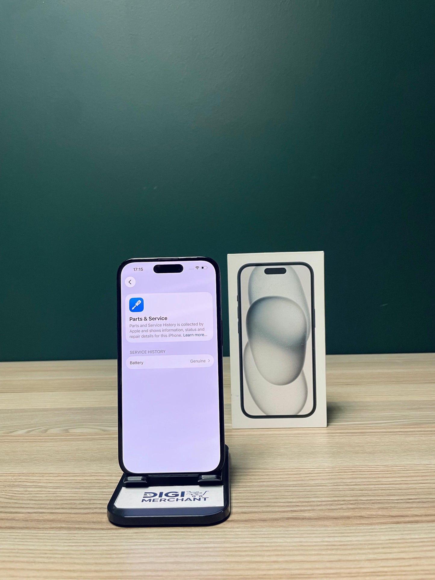 iPhone 15 256GB - Black (Pre-owned | B-Grade)