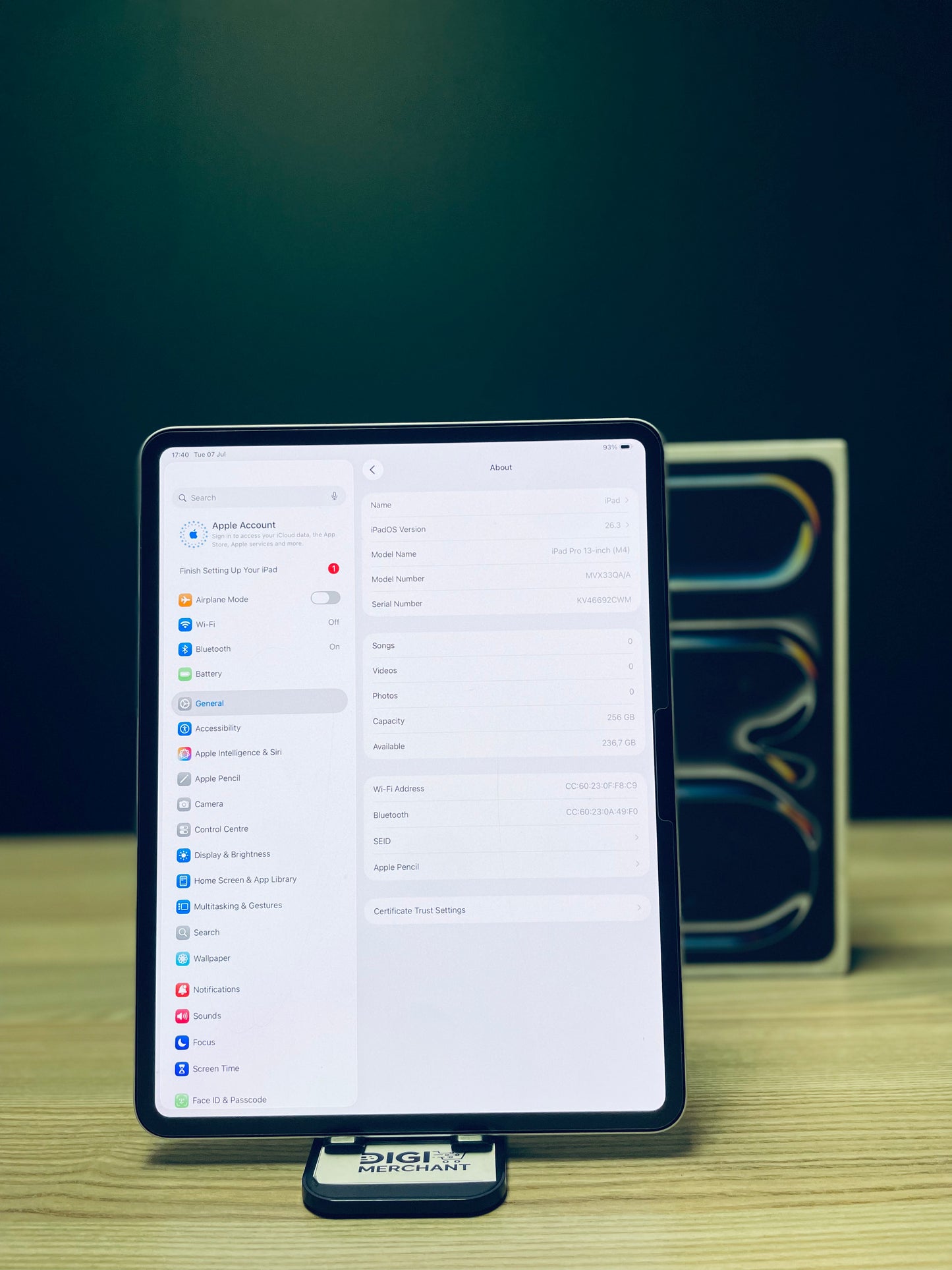iPad Pro 13-inch M4 | Wi-Fi | 256gb - Silver (Pre-owned)