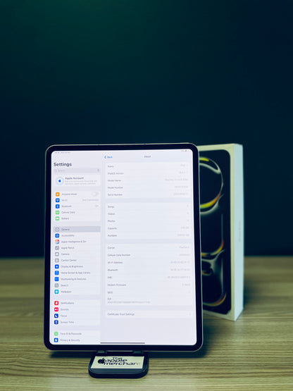 iPad Pro 13-inch M4 | Wi-Fi + Cellular | 256gb - Silver (Pre-owned | B-Grade)