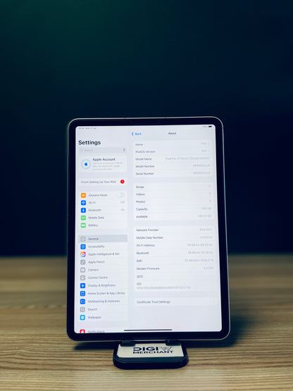 iPad Pro 11-inch M1 | Wi-Fi  + Cellular | 256GB - Silver (Pre-owned | B-Grade)