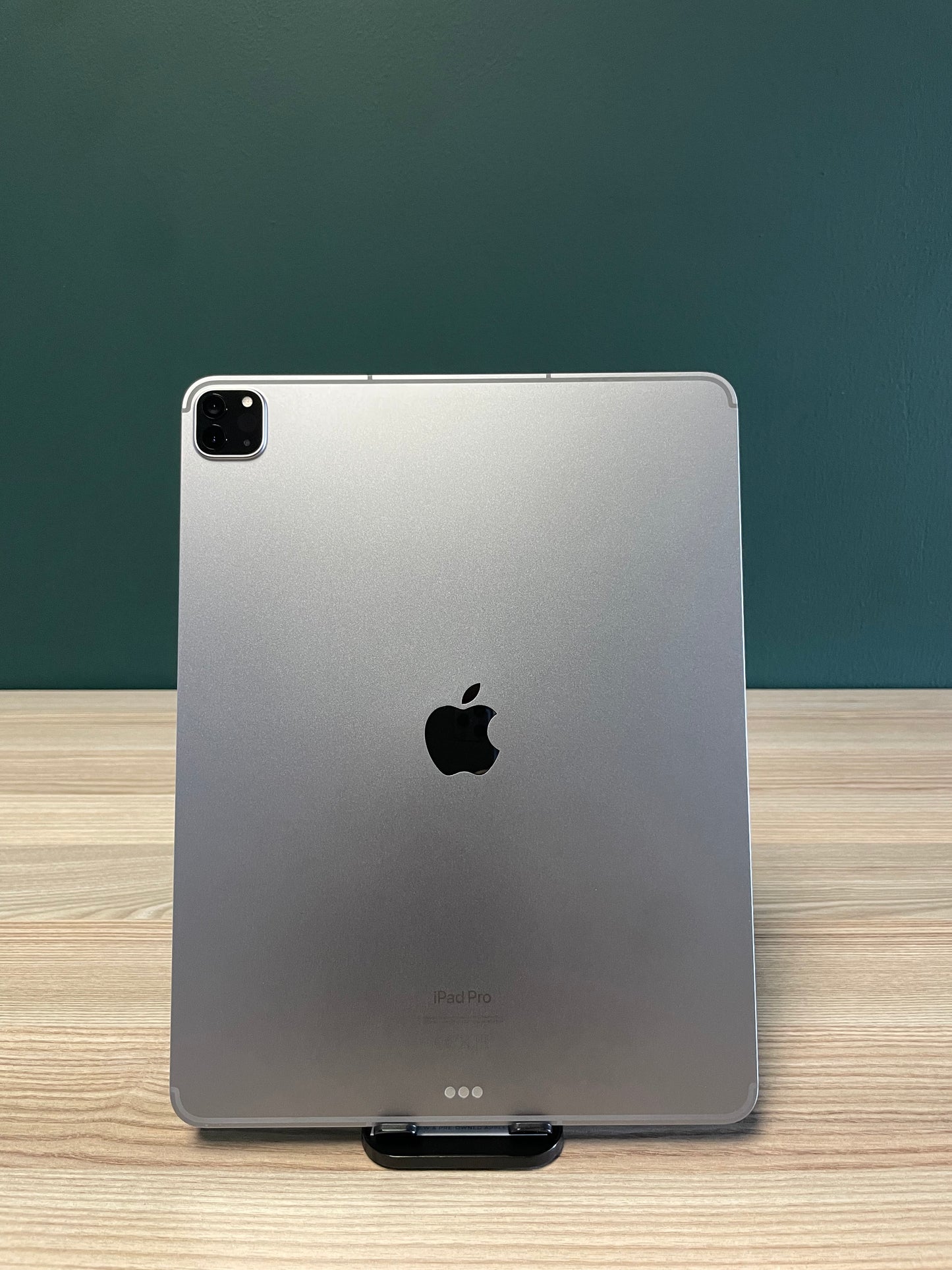 iPad Pro 12.9-inch M2 | Wi-Fi + Cellular | 256gb - Space Grey (Pre-owned | A-Grade)