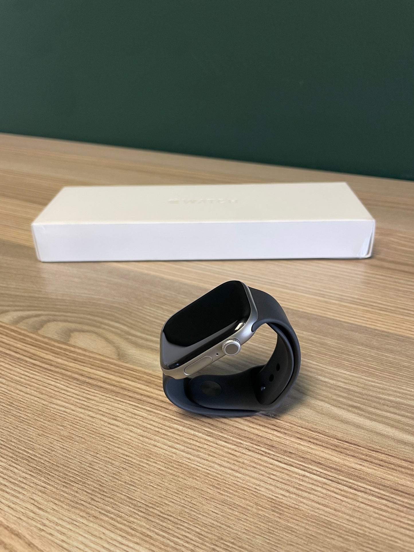 Apple Watch Series 11 GPS - 46mm Space Grey (Pre-owned | B-Grade)
