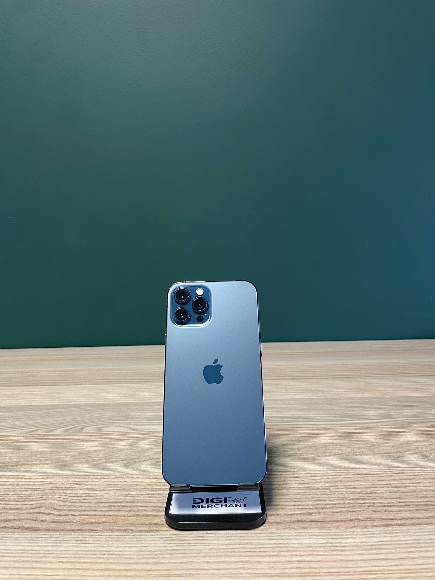 iPhone 12 Pro Max 256GB - Pacific Blue (Pre-owned | B-Grade)