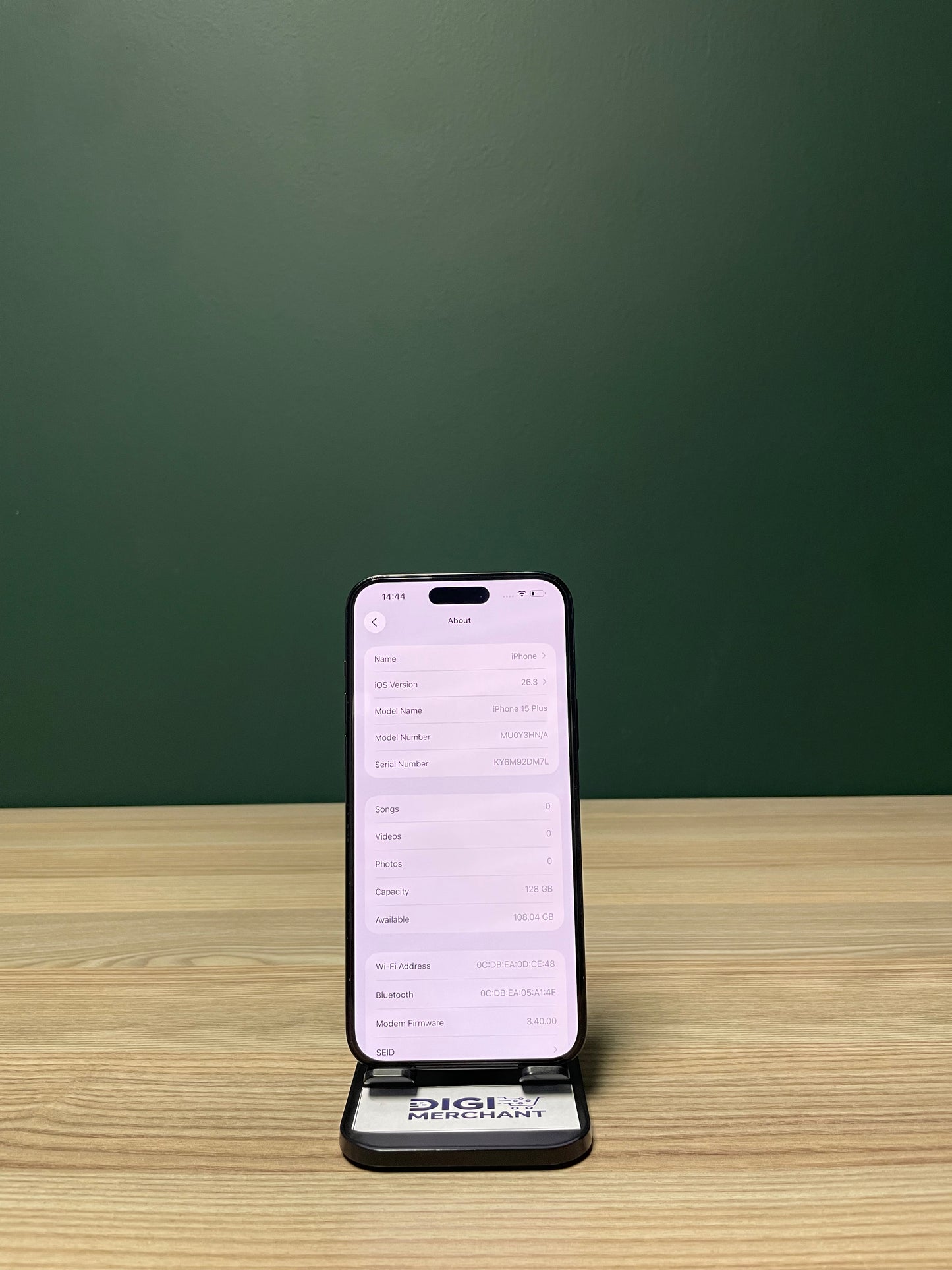 iPhone 15 Plus 128GB - Black (Pre-owned | B-Grade)