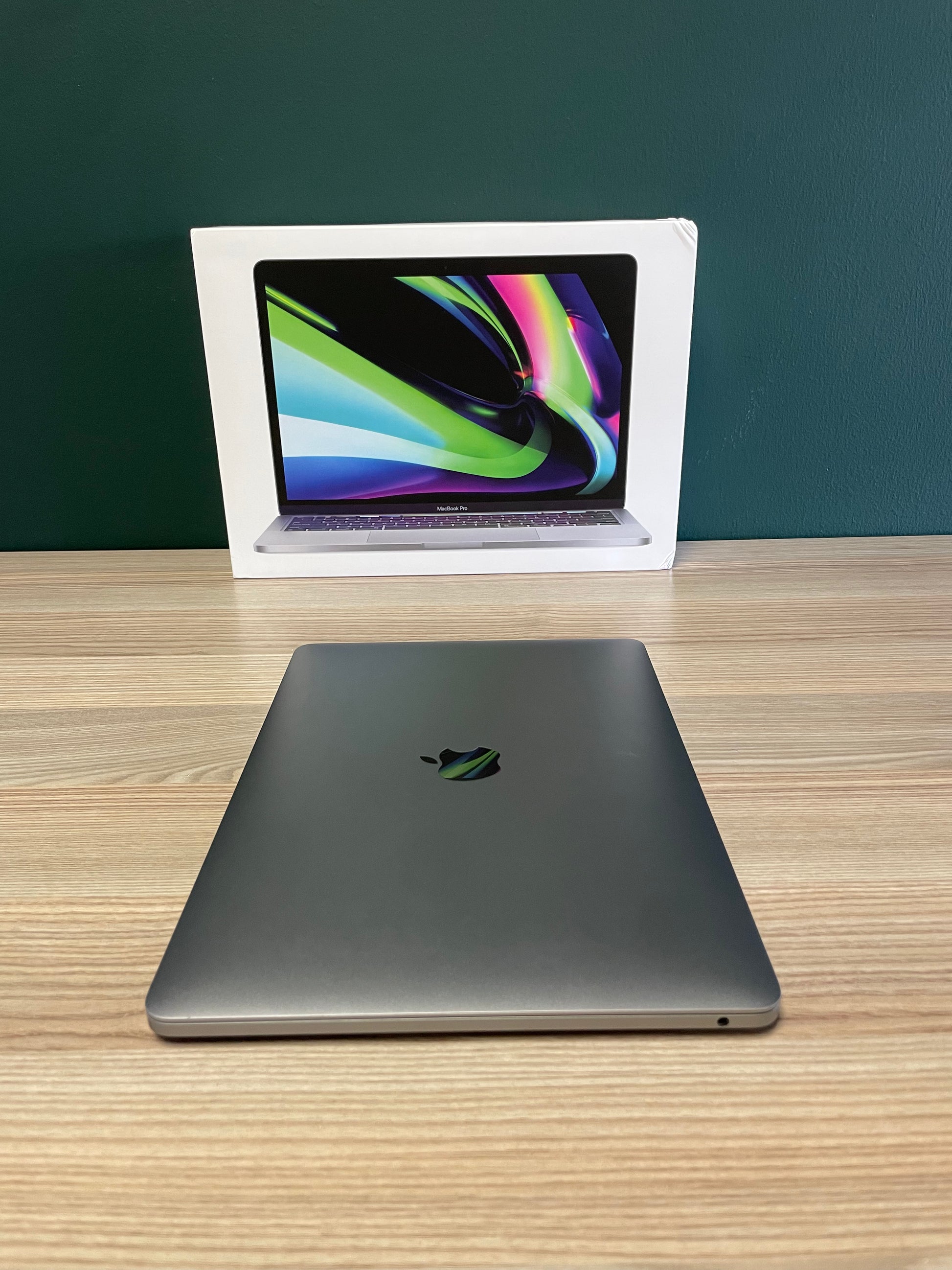 MacBook Pro 13-inch | M2 Chip | 512GB - Space Grey (Pre-owned | A