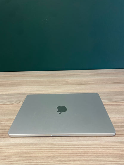 MacBook Air 13-inch | M3 Chip | 256GB | 8GB - Silver (Pre-owned | B-Grade)