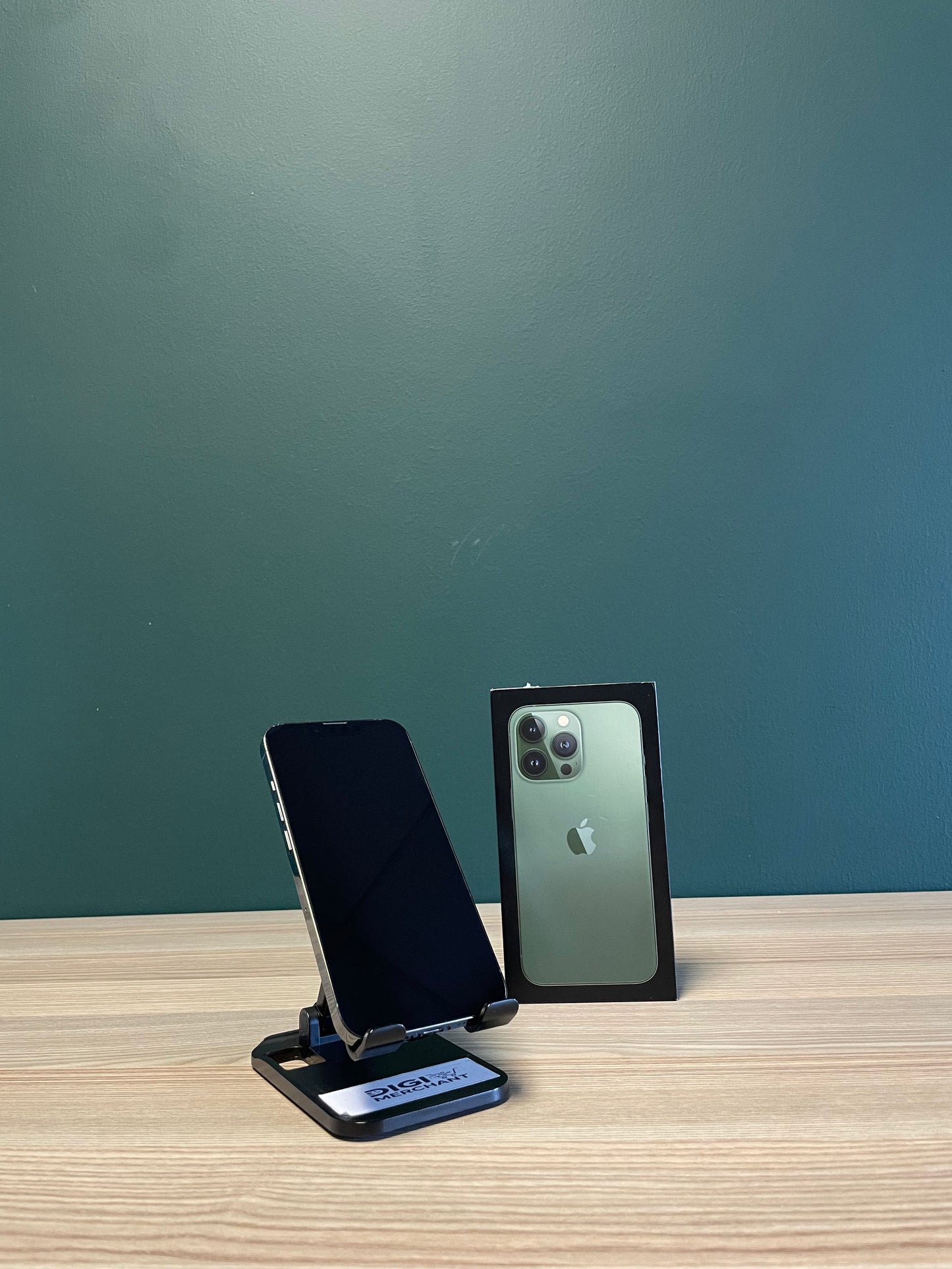 iPhone 13 Pro 256GB - Alpine Green (Pre-owned | B-Grade)