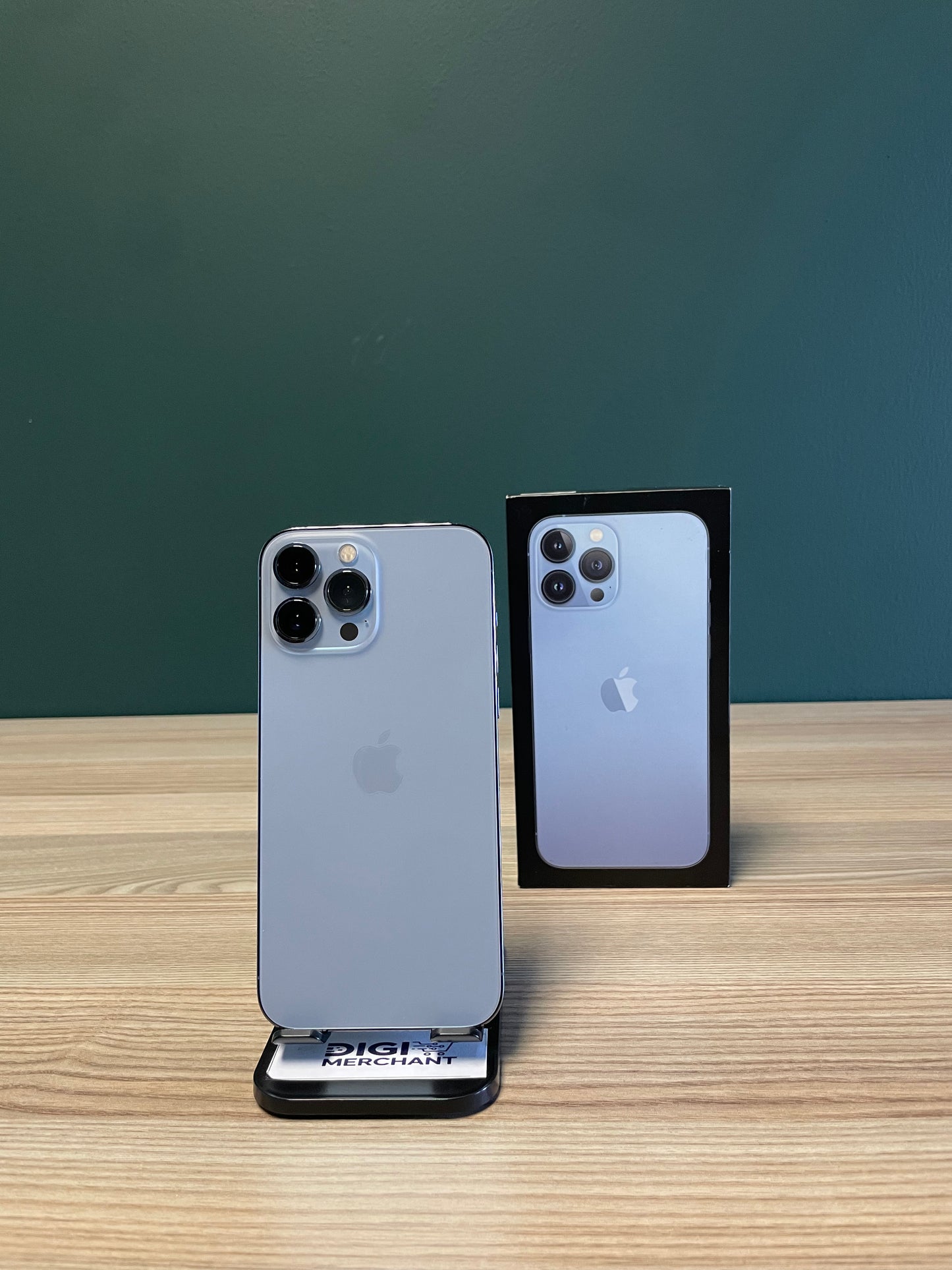 iPhone 13 Pro Max 256GB - Sierra Blue (Pre-owned | A-Grade)