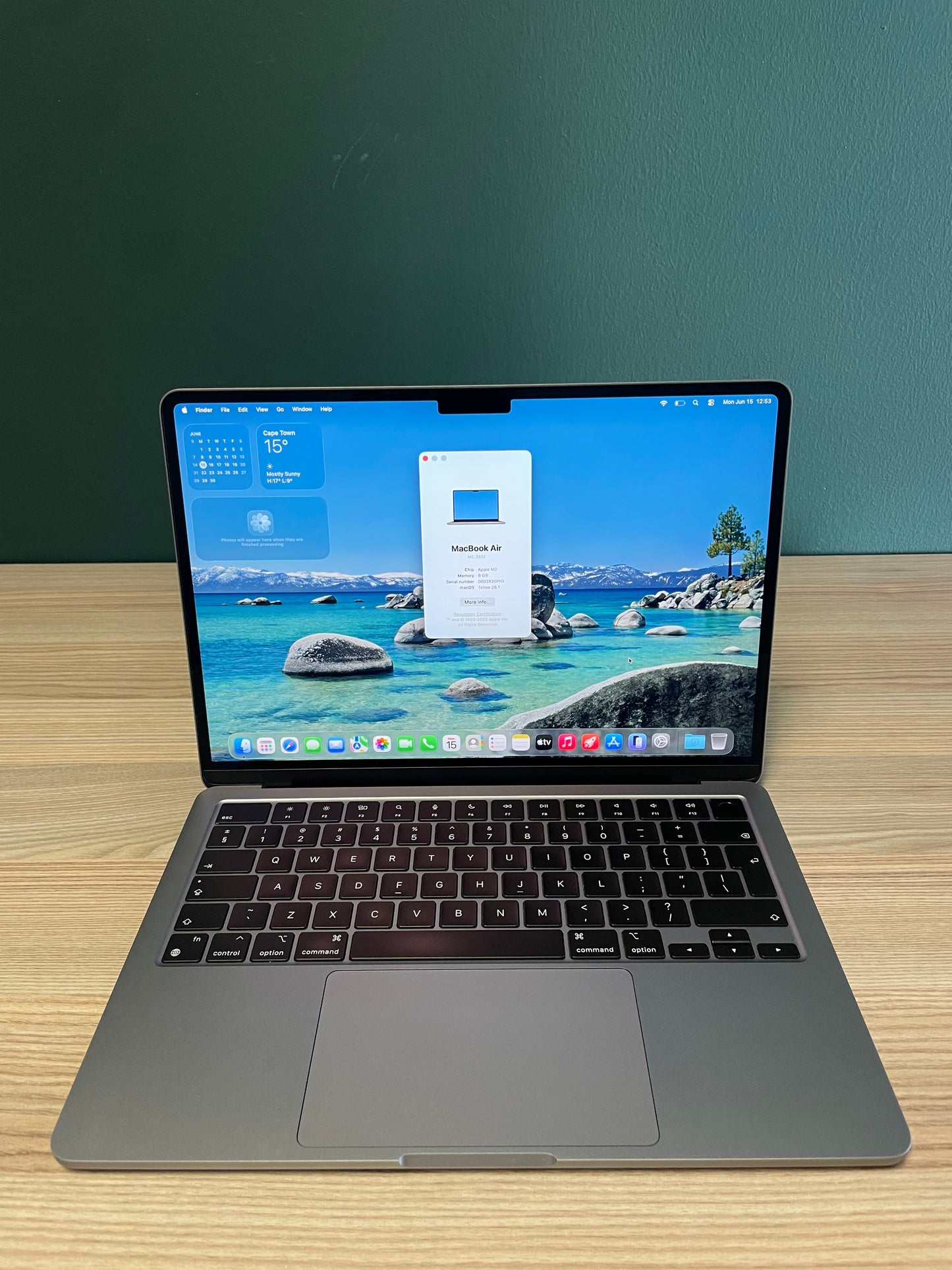 MacBook Air 13-inch | M2 Chip | 256GB - Space Grey (Pre-owned | B-Grade)