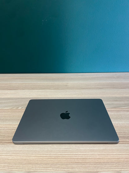 MacBook Air 13-inch | M2 Chip | 256GB - Space Grey (Pre-owned | B-Grade)