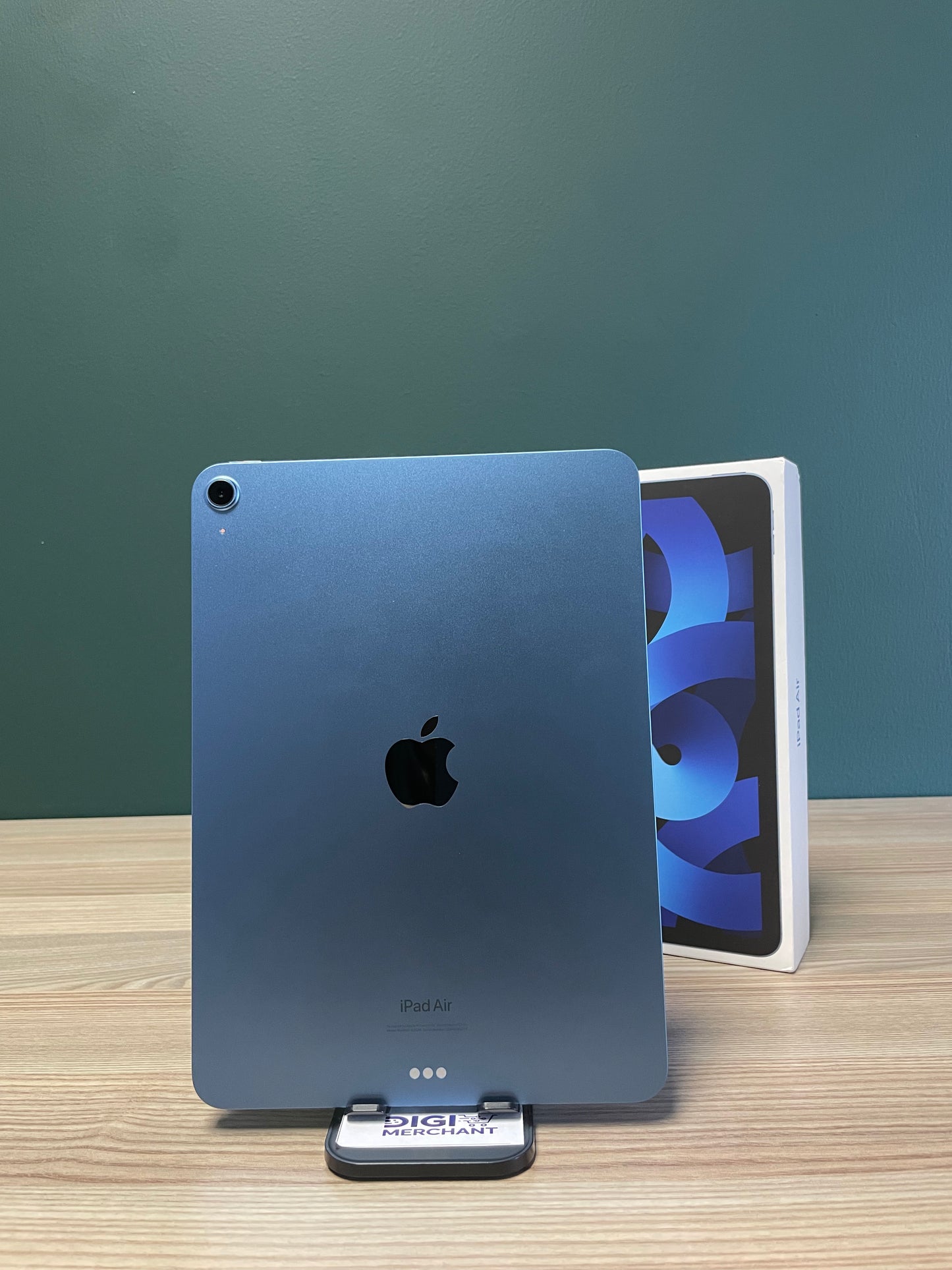 iPad Air 5th Gen M1 | 64GB | WiFi - Blue (Pre-owned | B-Grade)