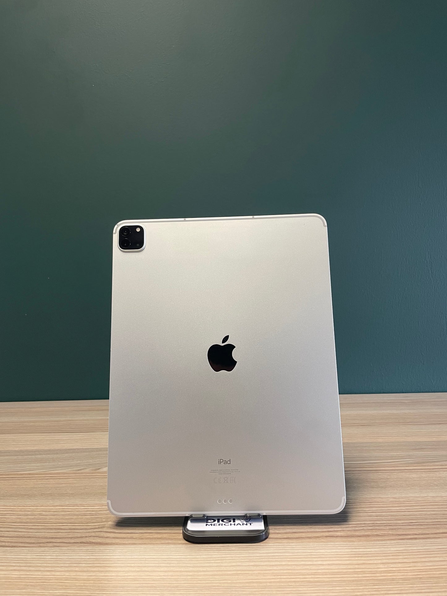 iPad Pro 12.9-inch M1 | Wi-Fi + Cellular | 128gb - Silver (Pre-owned | C-Grade)