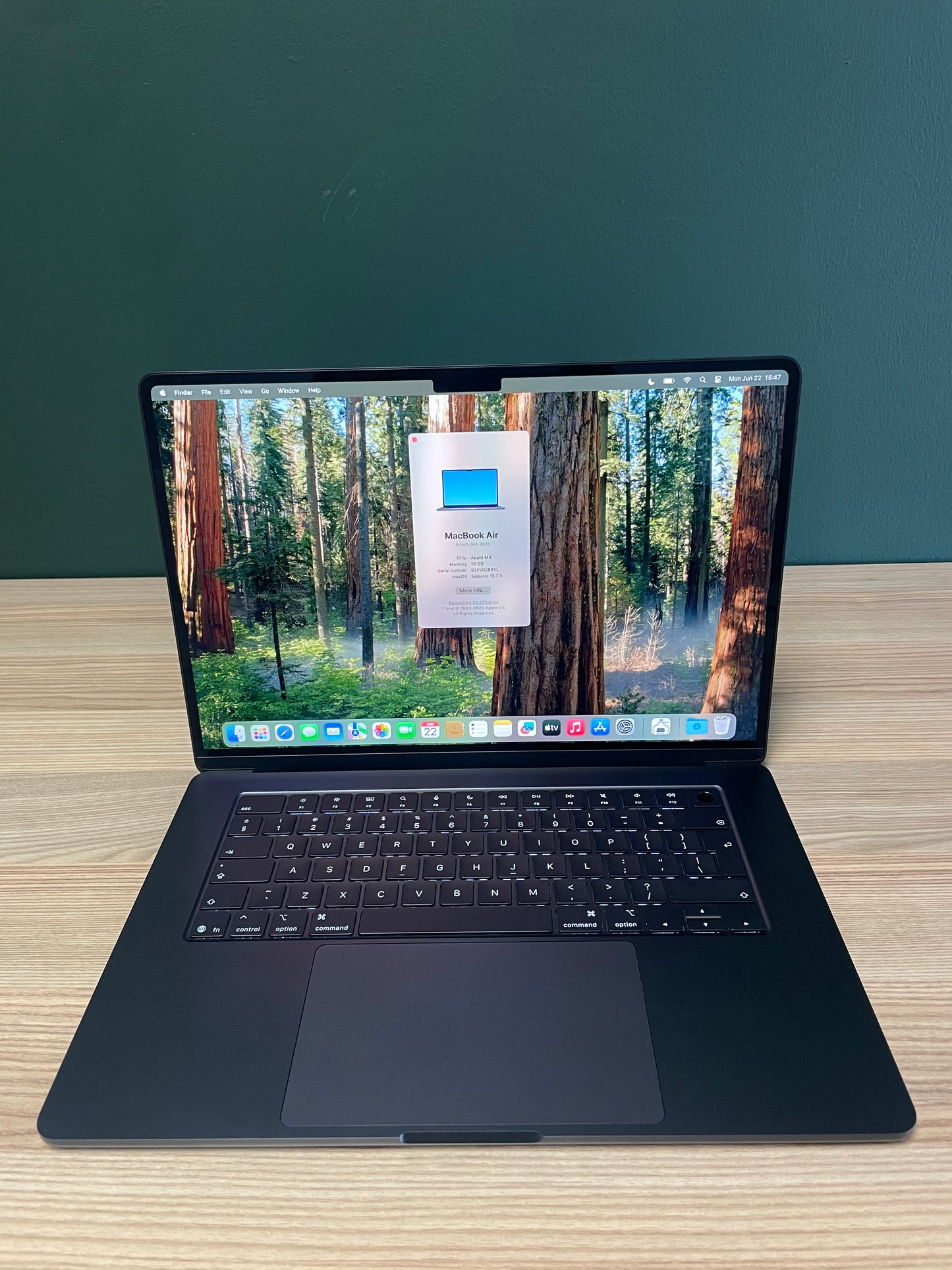 MacBook Air 15-inch | M4 Chip | 256GB | 16GB - Midnight (Pre-owned |B-Grade)