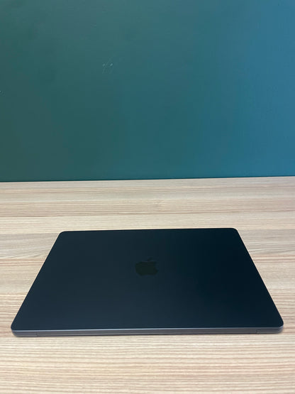 MacBook Air 15-inch | M4 Chip | 256GB | 16GB - Midnight (Pre-owned |B-Grade)