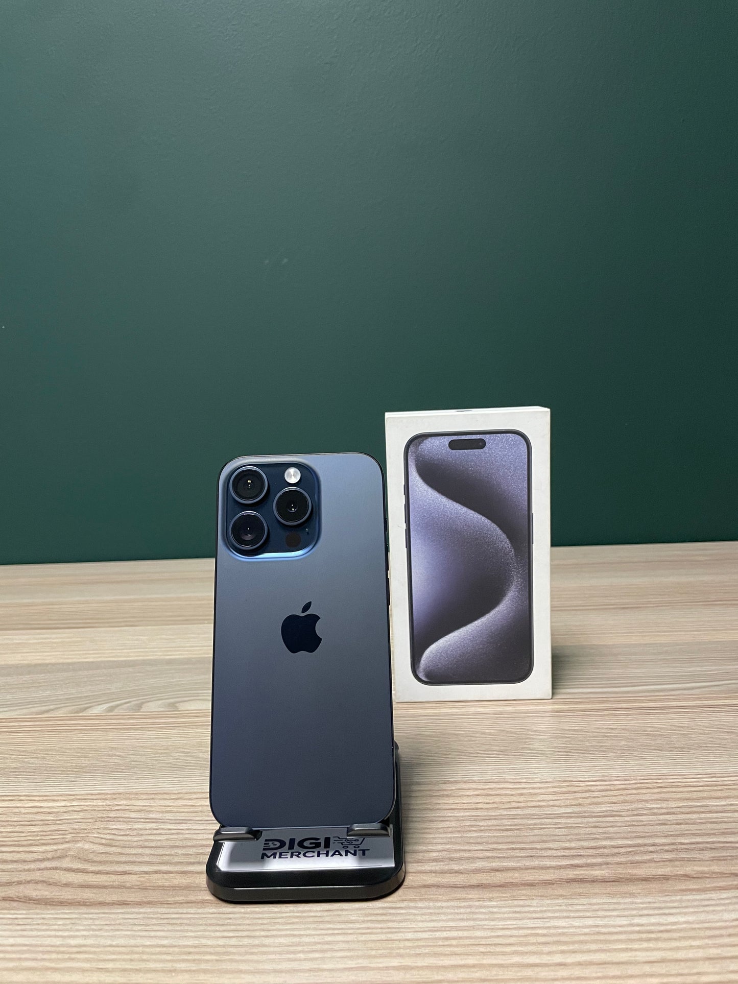 iPhone 15 Pro 128GB - Blue Titanium (Pre-owned | B-Grade)