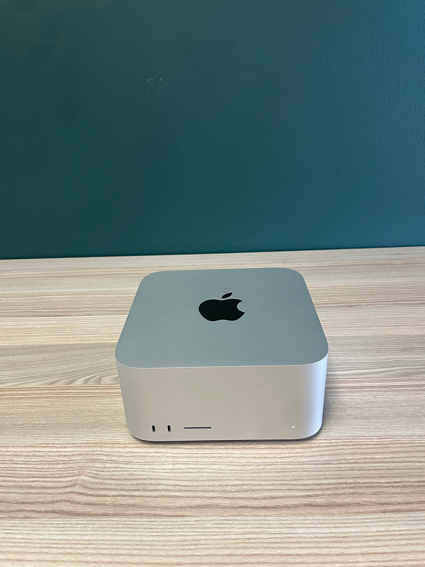 Apple Mac Studio With M2 Max Chip - 512GB | 32GB (Pre-owned)