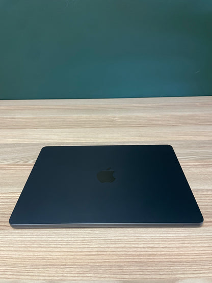 MacBook Air 13-inch | M3 Chip | 256GB | 8GB - Midnight (Pre-owned | A-Grade)