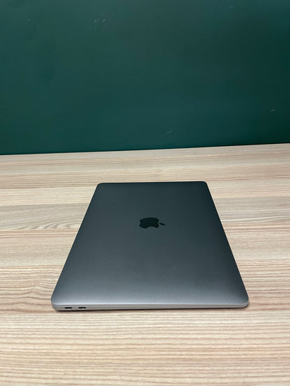 MacBook Air M1 - 256GB - Space Grey (Pre-owned |B-Grade)