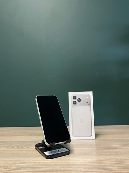 iPhone 17 Pro Max 256GB - Silver (Pre-owned)
