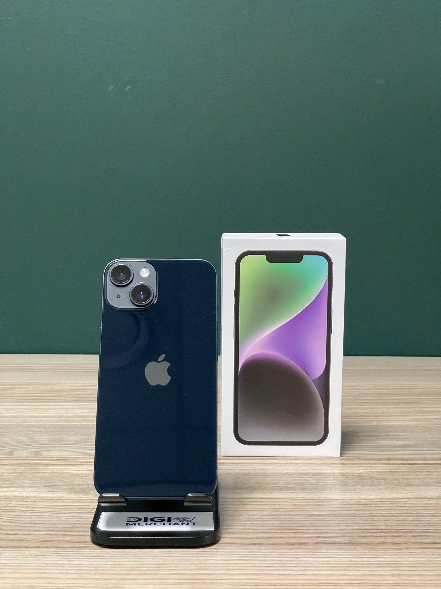 iPhone 14 128GB - Midnight (Pre-owned | B-Grade)