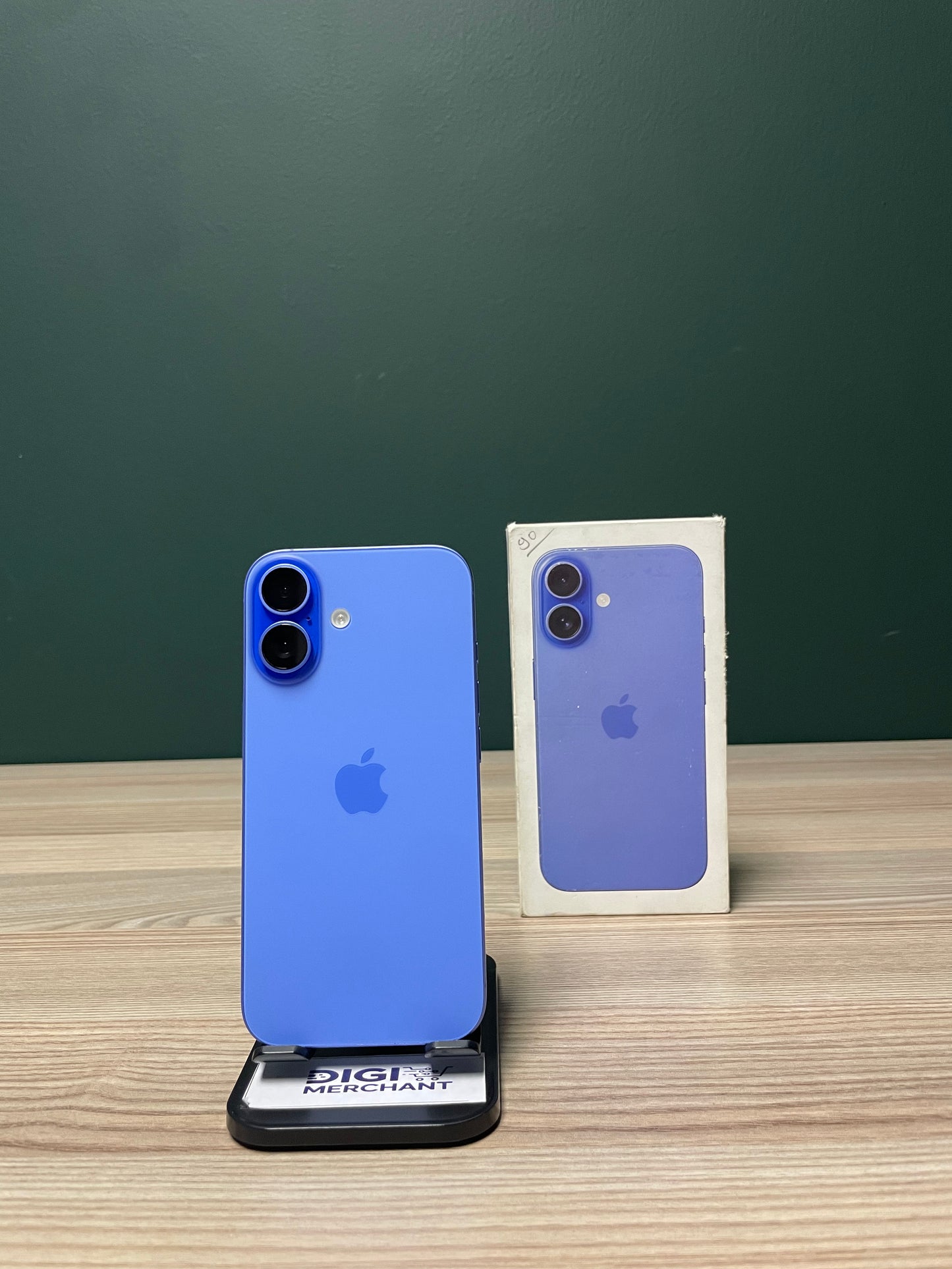 iPhone 16 128GB - Ultramarine (Pre-owned | A-Grade)