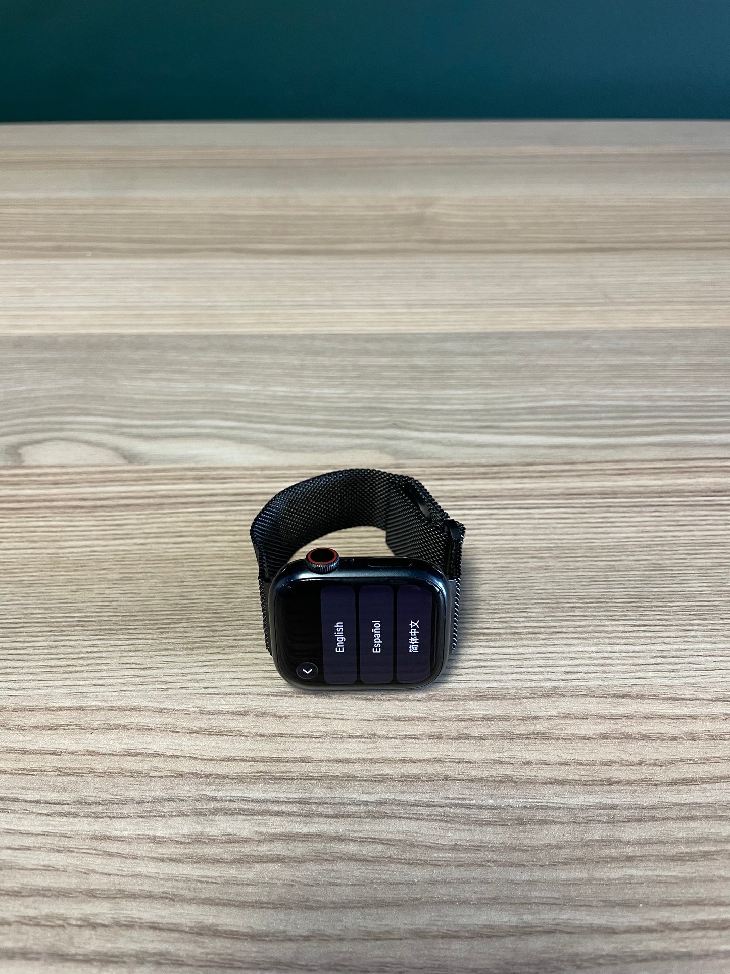 Apple Watch Series 9 GPS + Cellular - 41mm Midnight (Pre-owned | B-Grade)