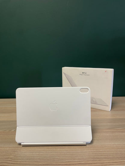 Apple Magic Keyboard for iPad Air 11-inch White - (Pre-owned |A-Grade)
