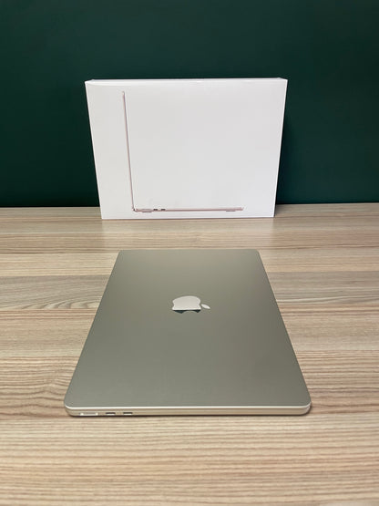 MacBook Air 13-inch | M5 Chip | 512GB | 16GB - Starlight (Pre-owned | A-Grade Pristine)