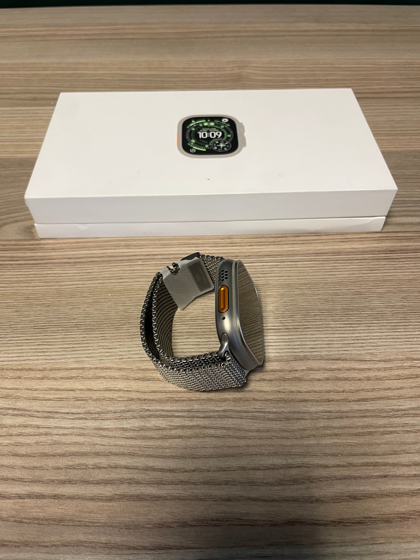 Apple Watch Ultra 3 Natural Titanium Case With Milanese Loop (Pre-owned | A-Grade)