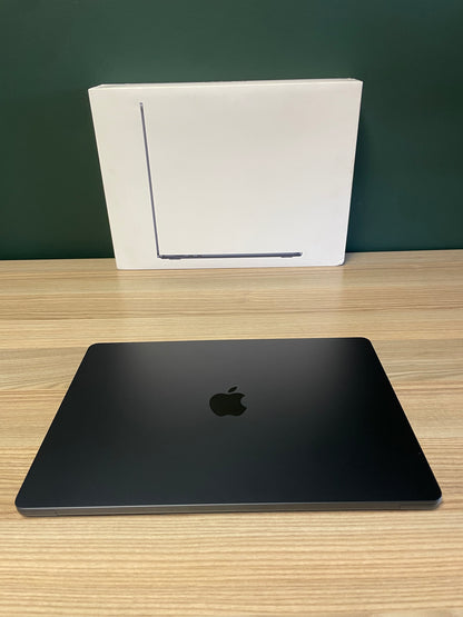 MacBook Air 15-inch | M4 Chip | 512GB | 16GB - Midnight (Pre-owned | A-Grade Pristine)