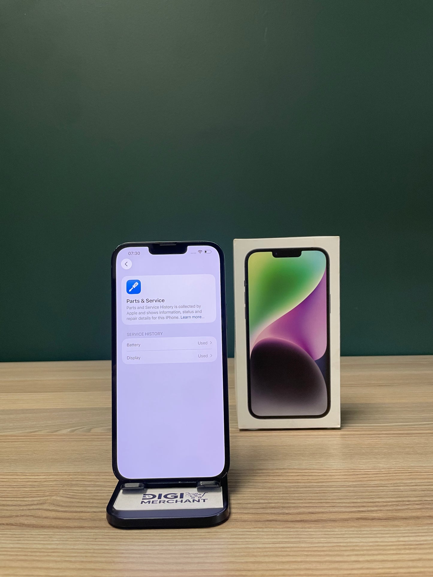 iPhone 14 Plus 256GB - Midnight (Pre-owned | C-Grade)