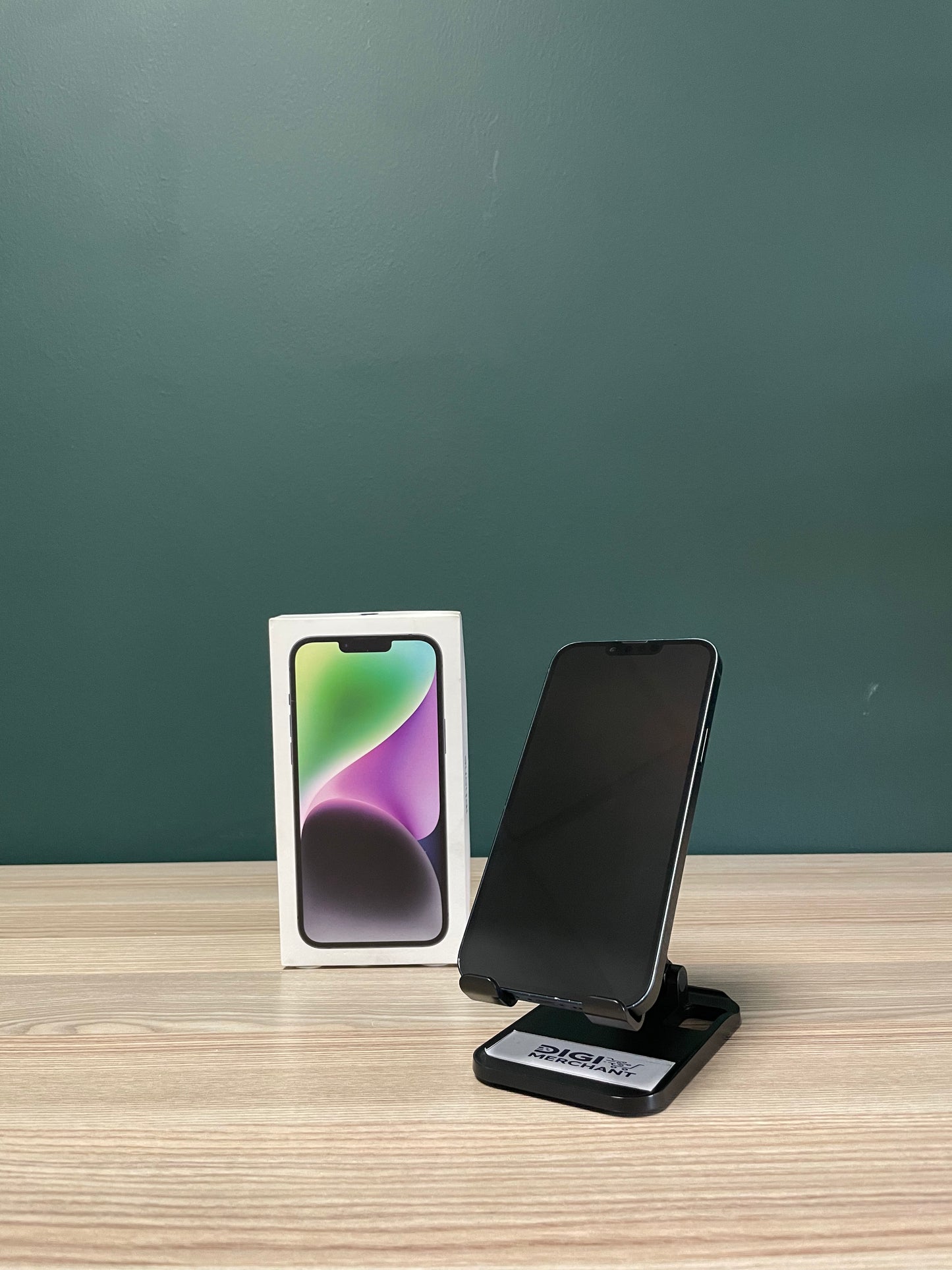 iPhone 14 Plus 256GB - Midnight (Pre-owned | C-Grade)