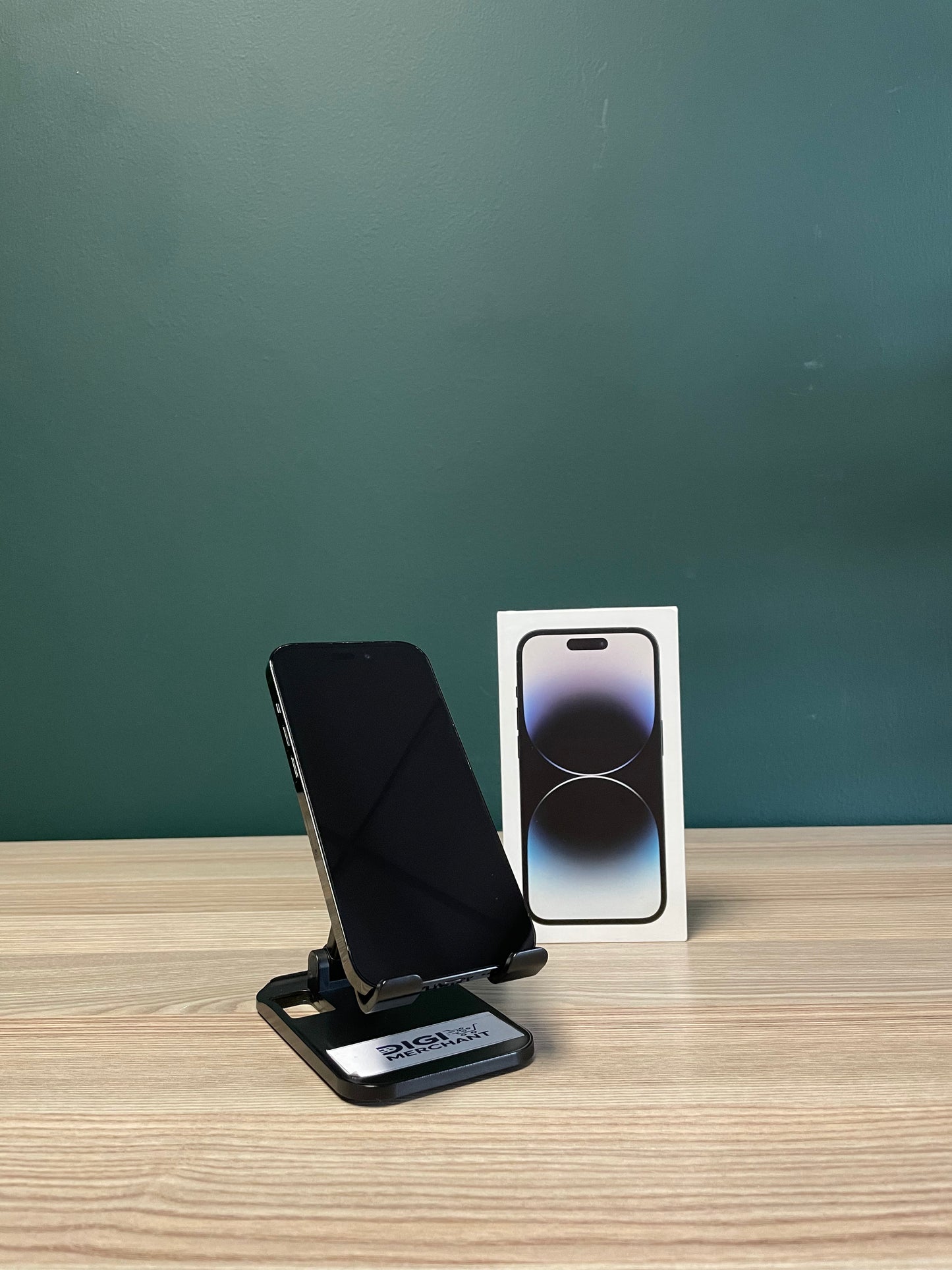 iPhone 14 Pro 256GB - Space Black (Pre-owned | B-Grade)