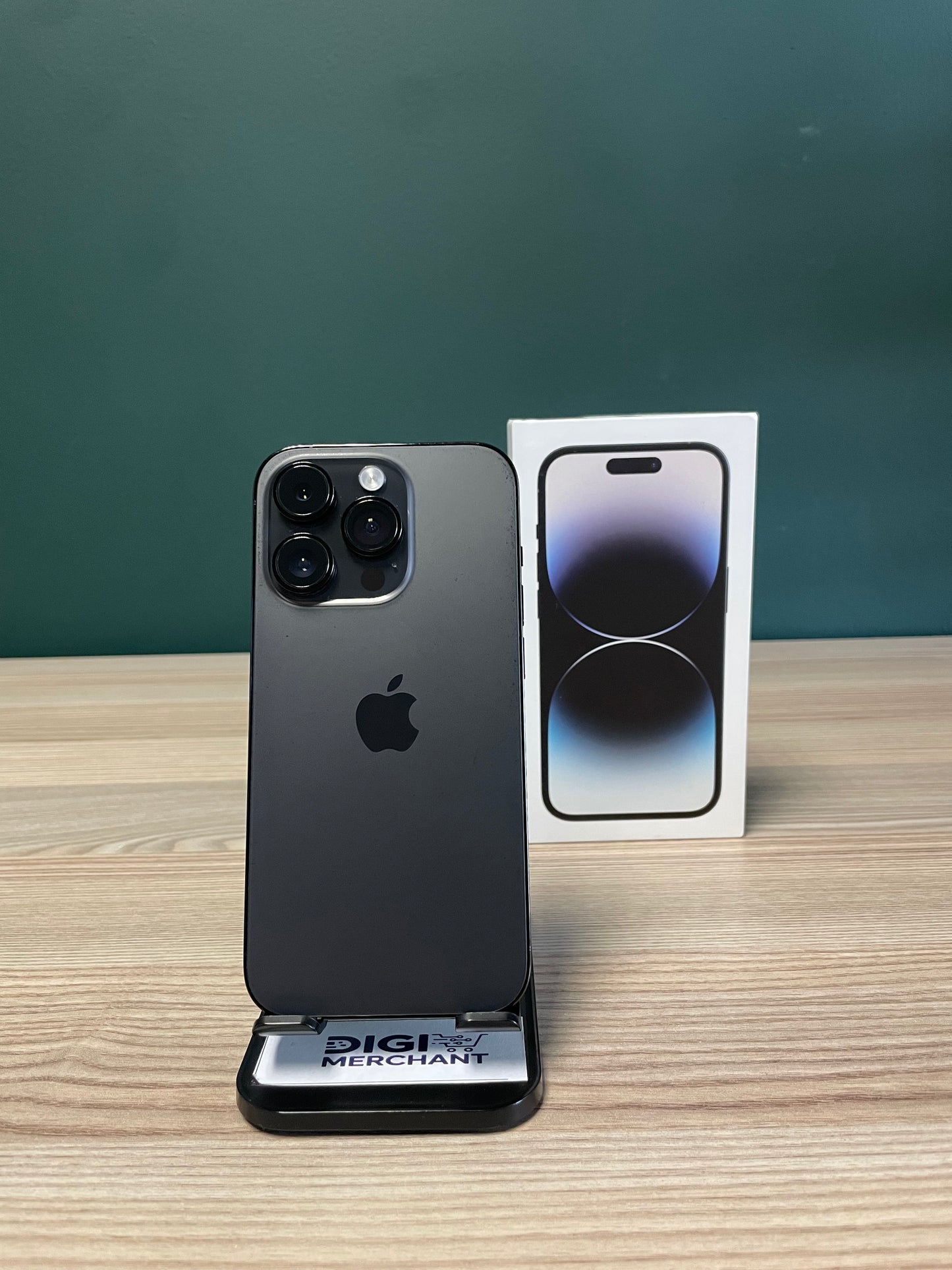 iPhone 14 Pro 256GB - Space Black (Pre-owned | B-Grade)
