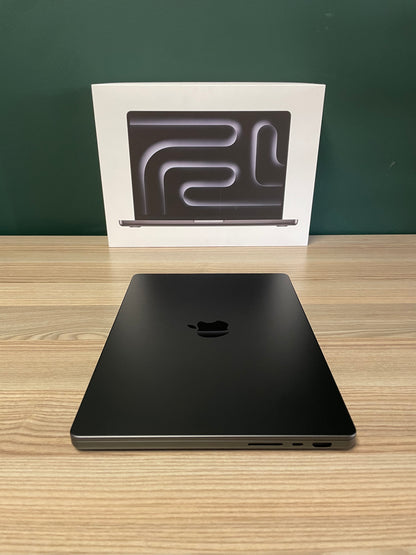 MacBook Pro 14-inch With M4 Pro Chip 512GB | 24GB - Space Black (Pre-owned | A-Grade Pristine)