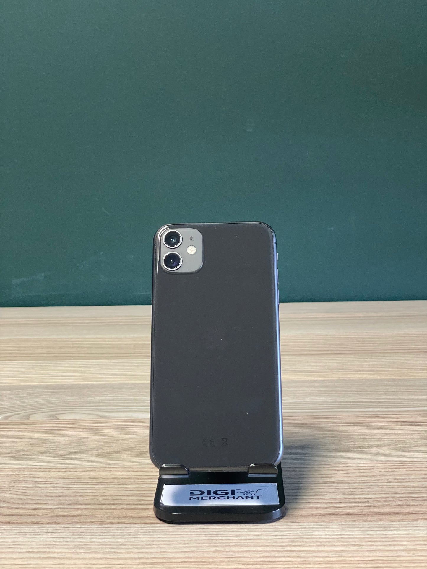 iPhone 11 256GB - Black (Pre-owned | B-Grade)