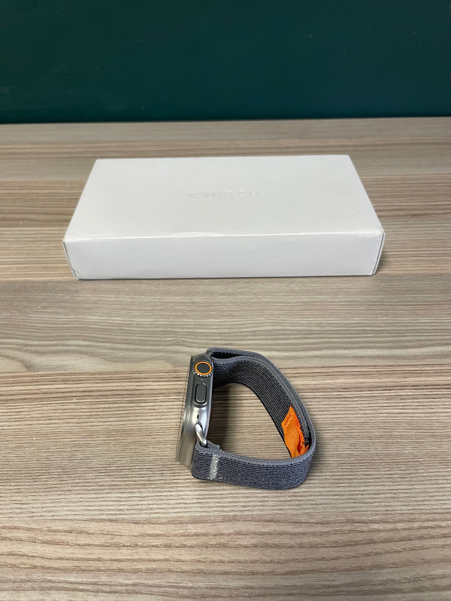 Apple Watch Ultra Titanium Case With Black Trail Loop (Pre-owned | B-Grade)