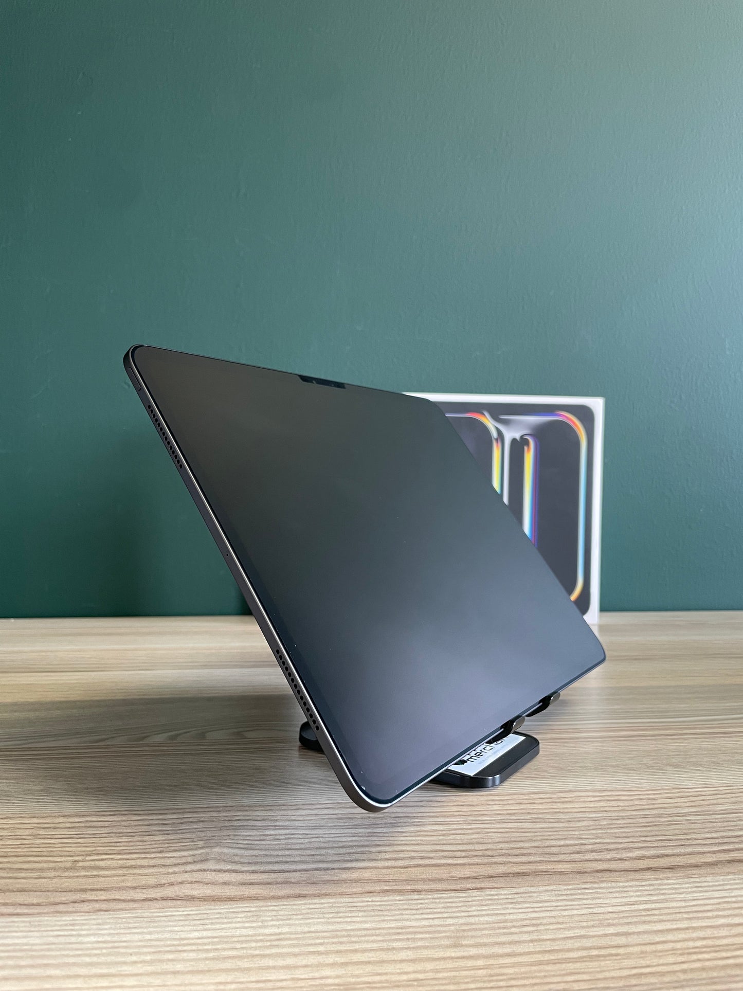 iPad Pro 13-inch M4 | Wi-Fi | 256gb - Space Black (Pre-owned | A-Grade - Pristine)