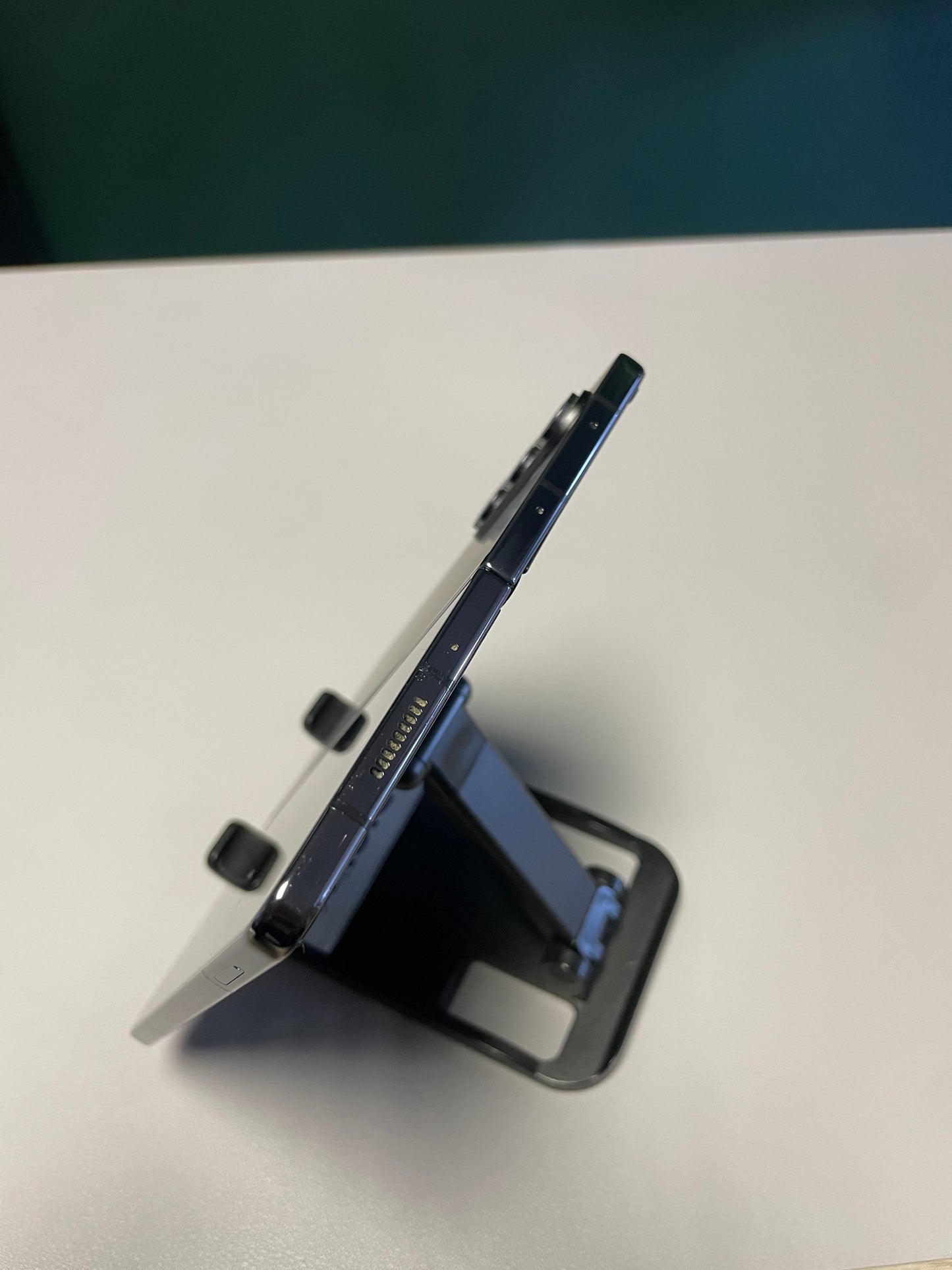 Samsung Galaxy Z Fold 5 256GB Phantom Black (Pre-owned | B-Grade)