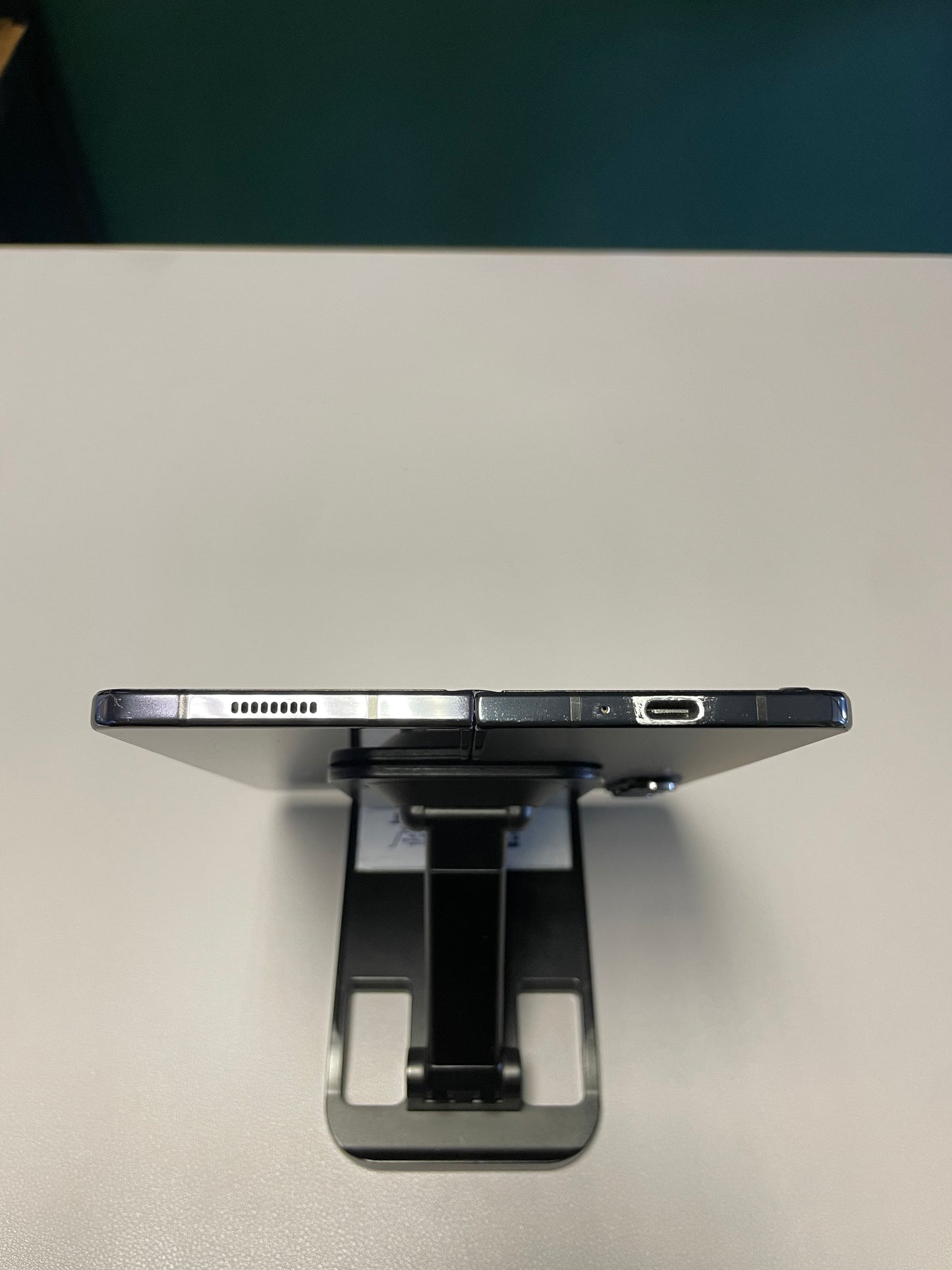 Samsung Galaxy Z Fold 5 256GB Phantom Black (Pre-owned | B-Grade)