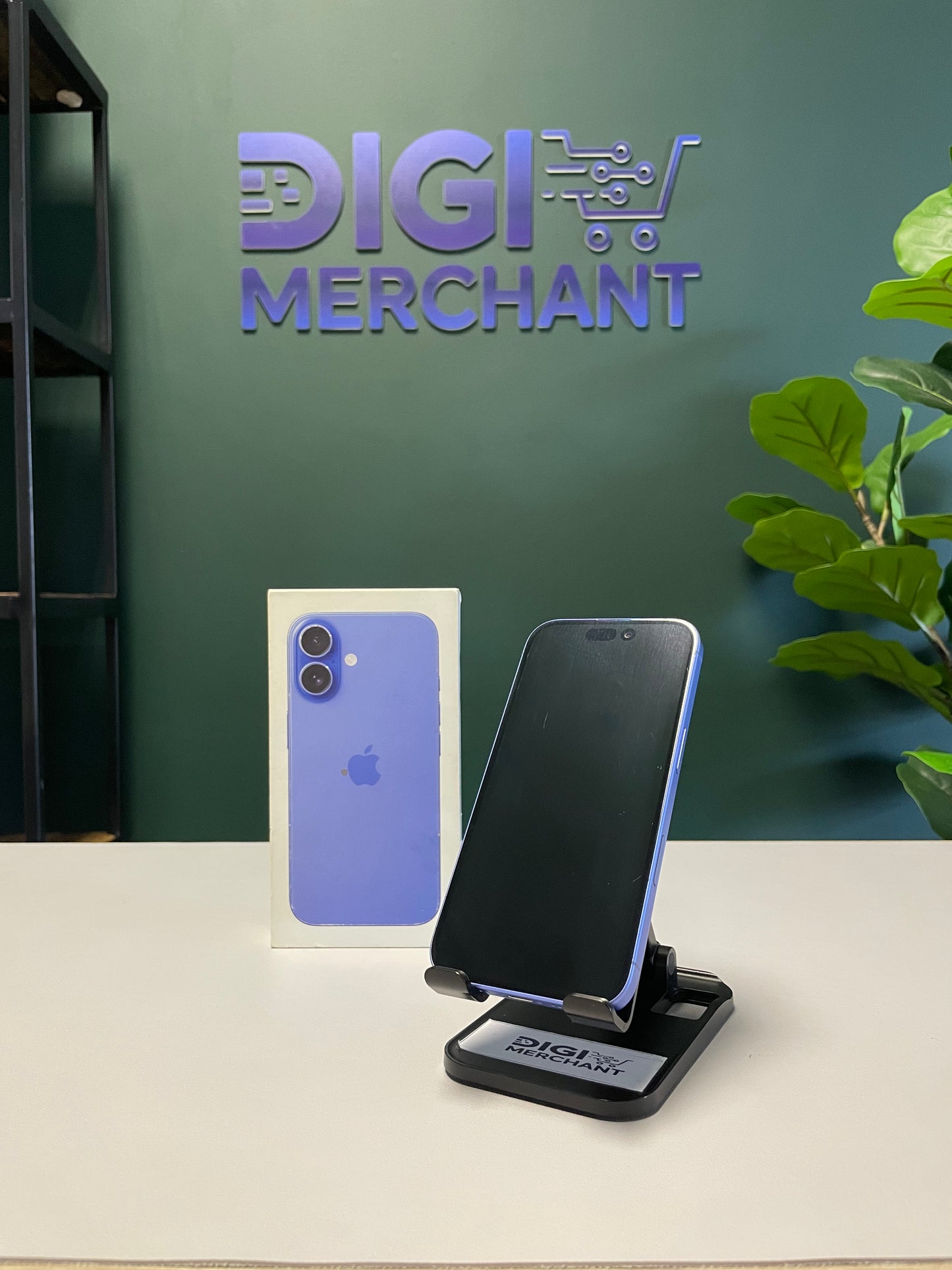 Apple iPhone 16 256GB - Ultramarine (Pre-owned | B-Grade)
