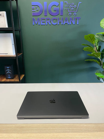 Apple MacBook Pro 16-inch With M3 Pro Chip | 512GB | 18GB - Space Black (Pre-owned | B-Grade)