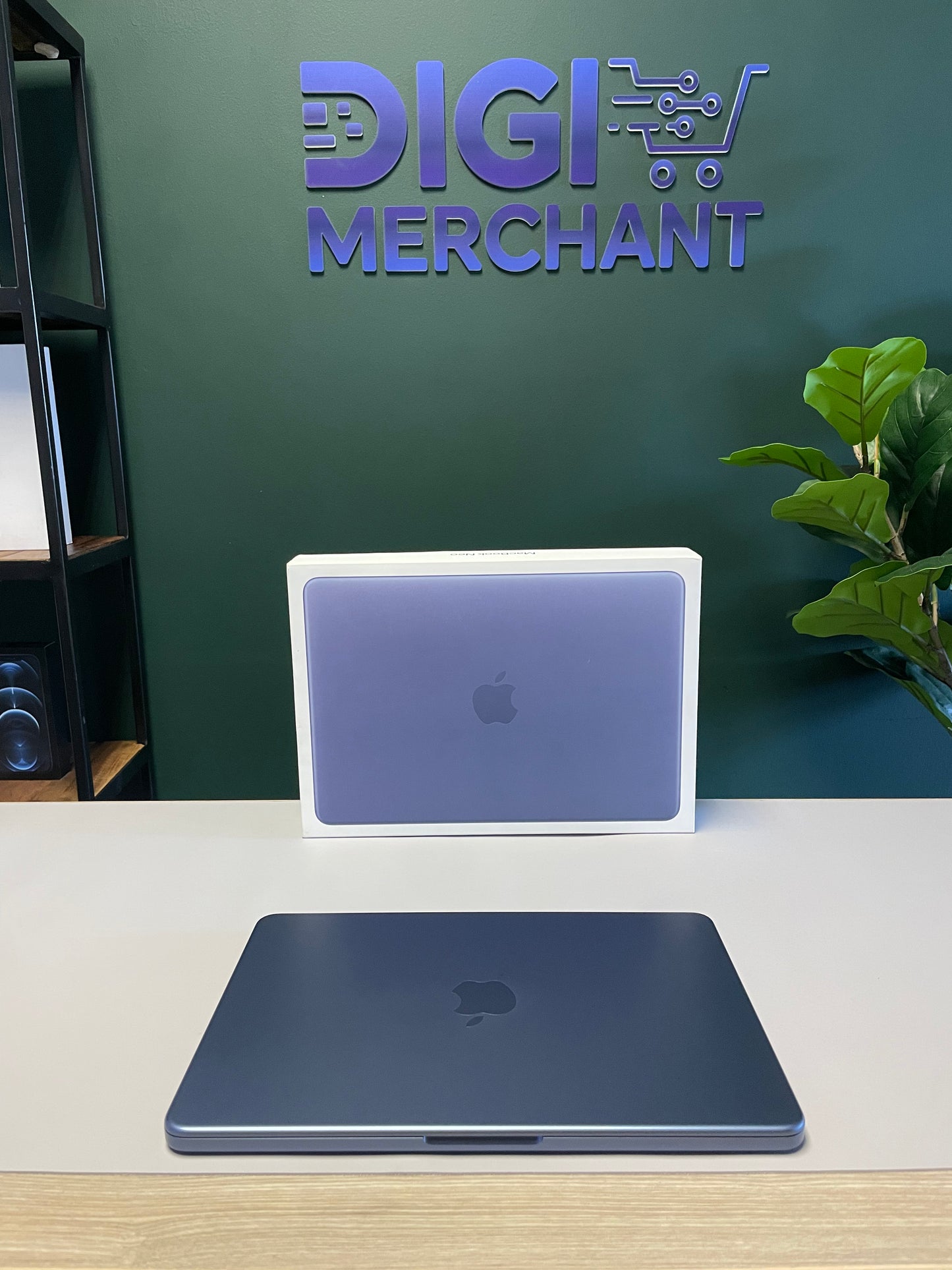 MacBook Neo 13-inch | A18 Pro | 512GB | 8GB - Indigo (Pre-owned | A-Grade)